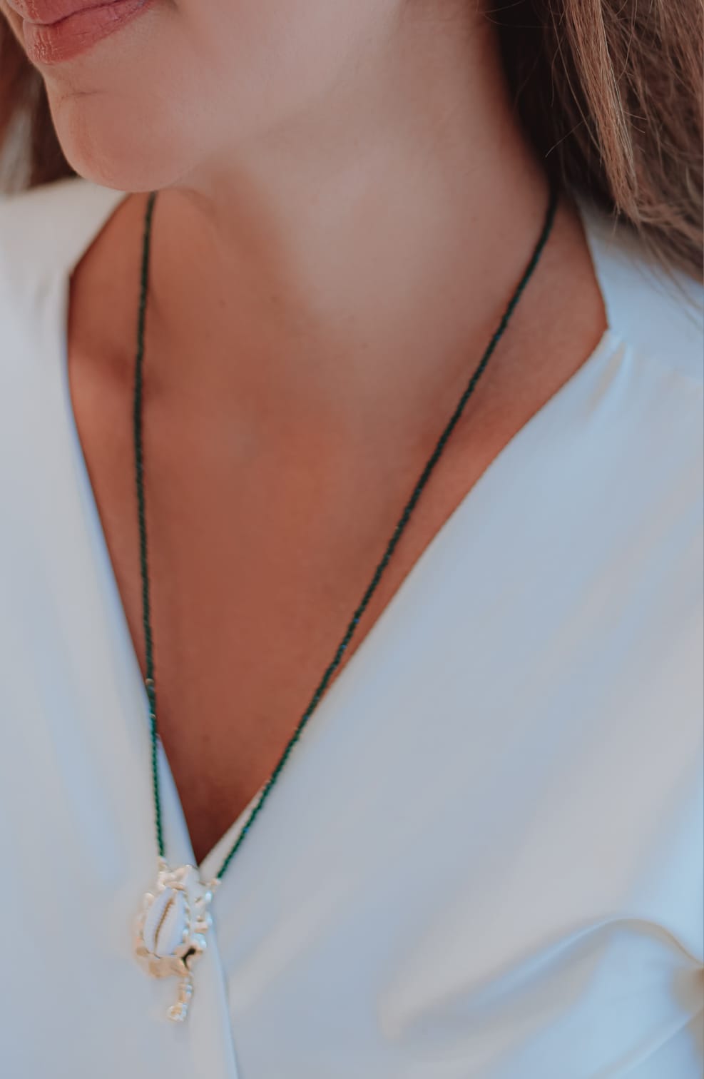 Colar Corrente Búzio Pedra Cristais Verde Agua Marinha